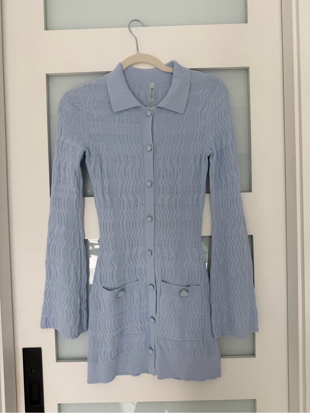Devon Windsor Leona Tunic NWOT Light Blue Knit Button-Down Cardigan with Pockets